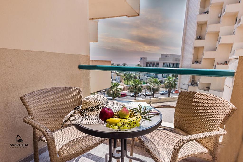 Kings & Queens By The Lake Apartment Tiberias Ngoại thất bức ảnh